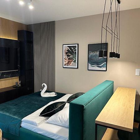 Tauron Arena Apartment With Garage - Krakow Lema 外观 照片
