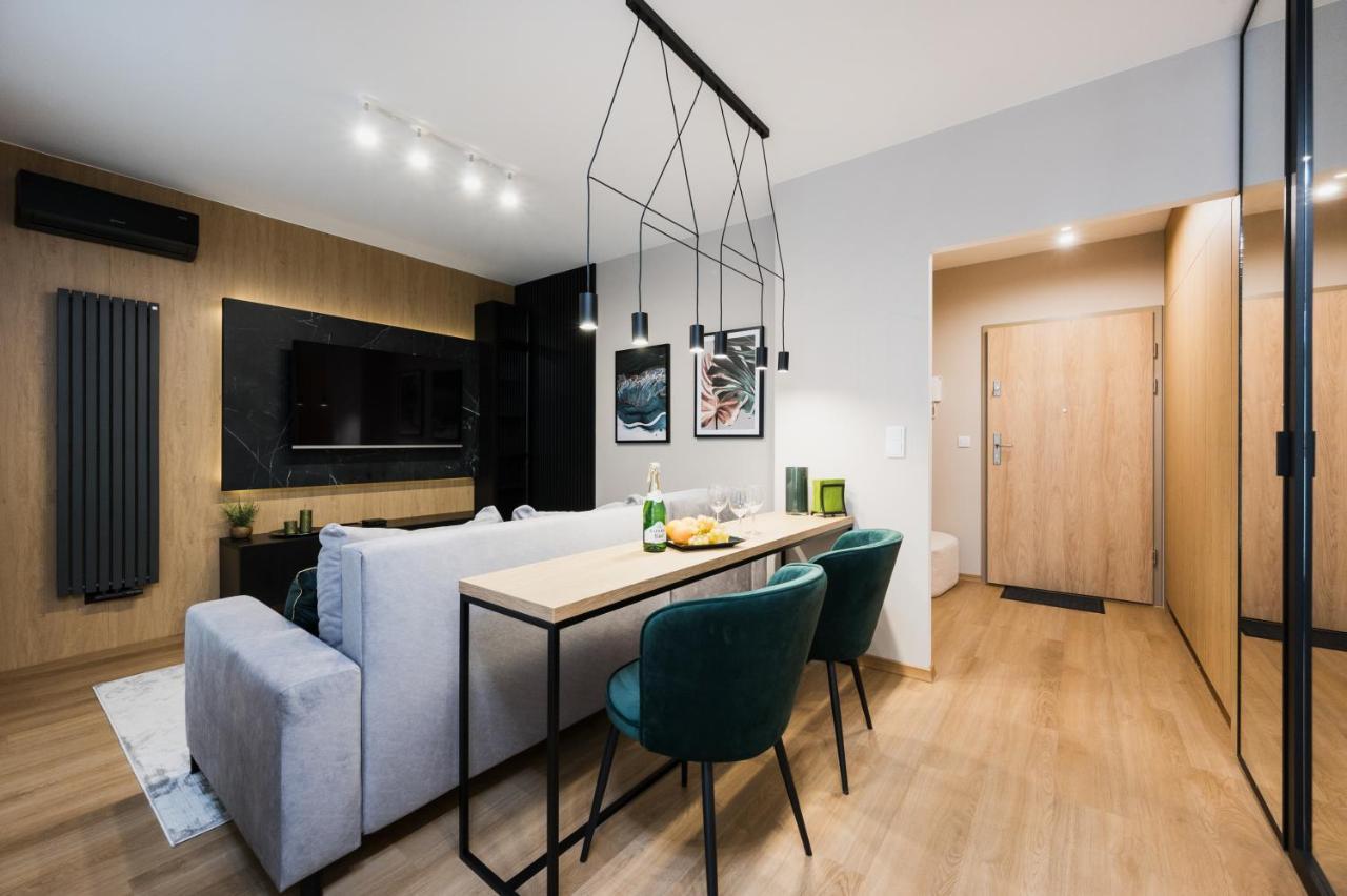 Tauron Arena Apartment With Garage - Krakow Lema 外观 照片