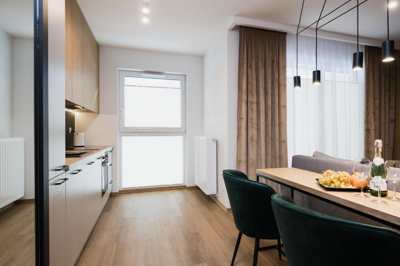 Tauron Arena Apartment With Garage - Krakow Lema 外观 照片