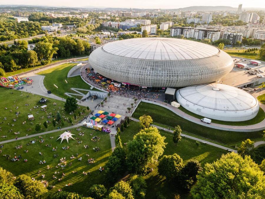 Tauron Arena Apartment With Garage - Krakow Lema 外观 照片