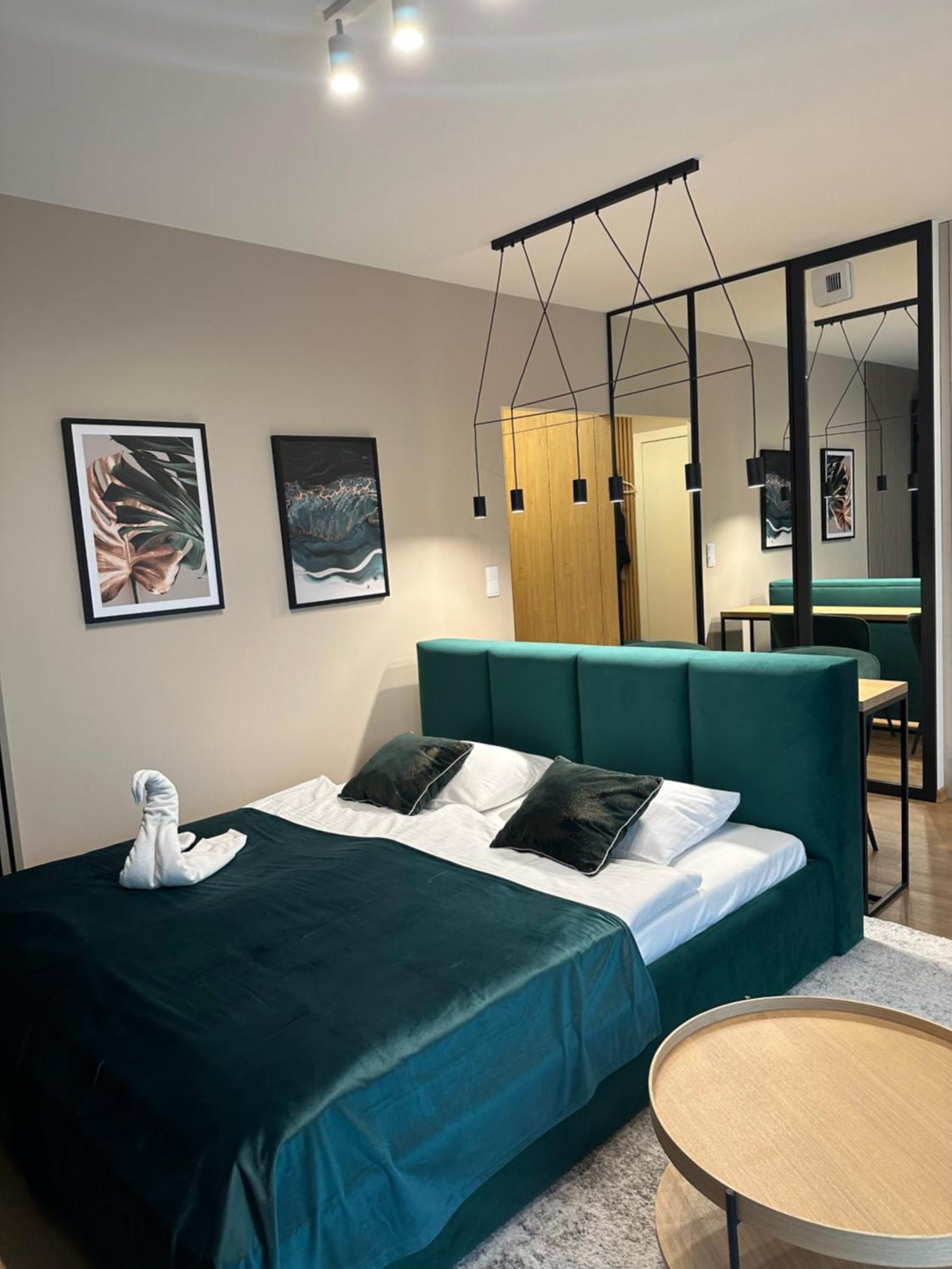 Tauron Arena Apartment With Garage - Krakow Lema 外观 照片