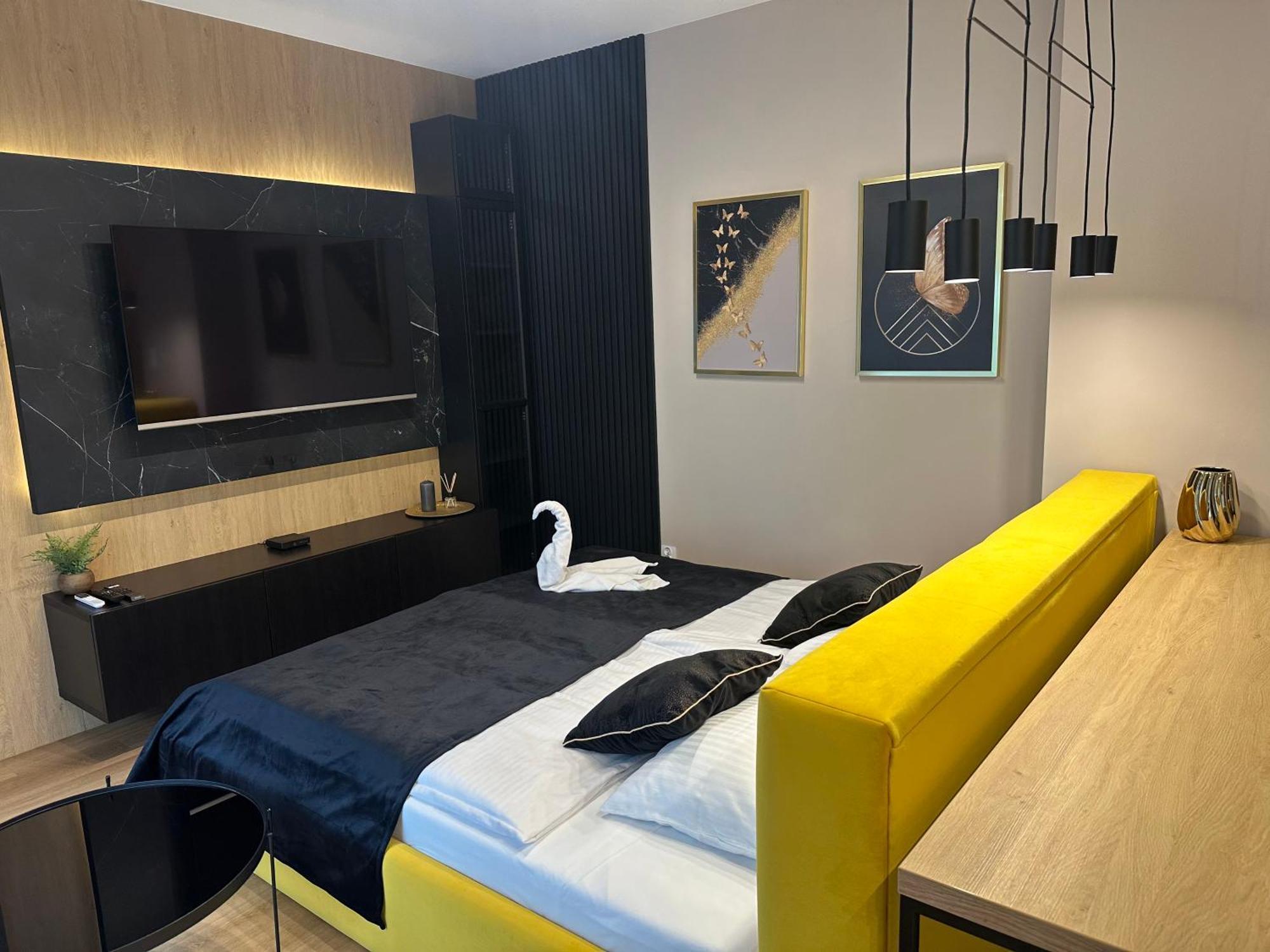 Tauron Arena Apartment With Garage - Krakow Lema 外观 照片